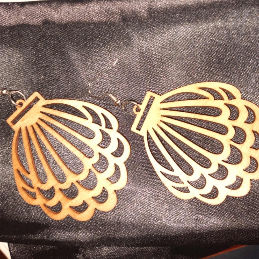 Wooden earrings